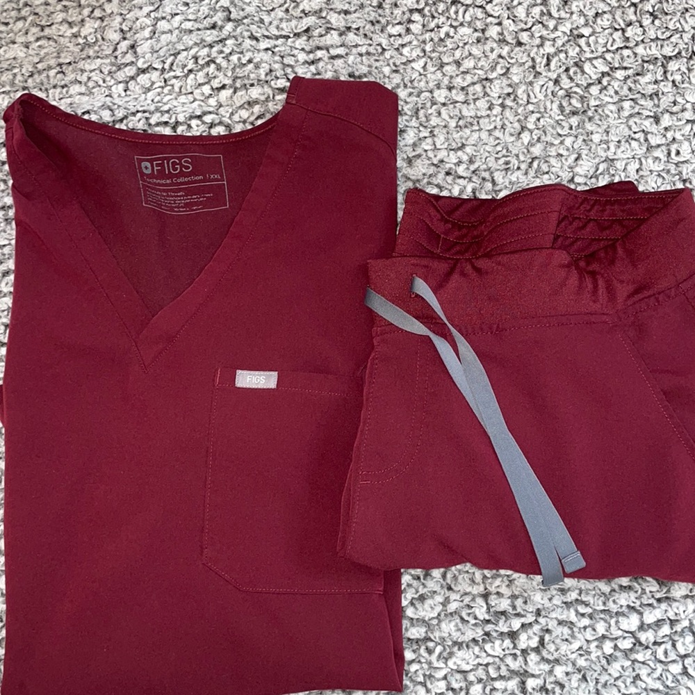 Maroon FIGS scrub set